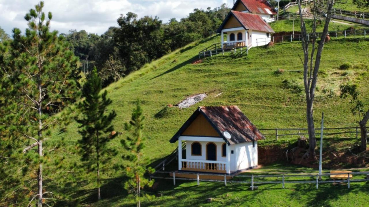 Fascinacao Cafe Hotel Cunha Exterior photo